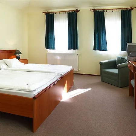 Hotel Cabernet